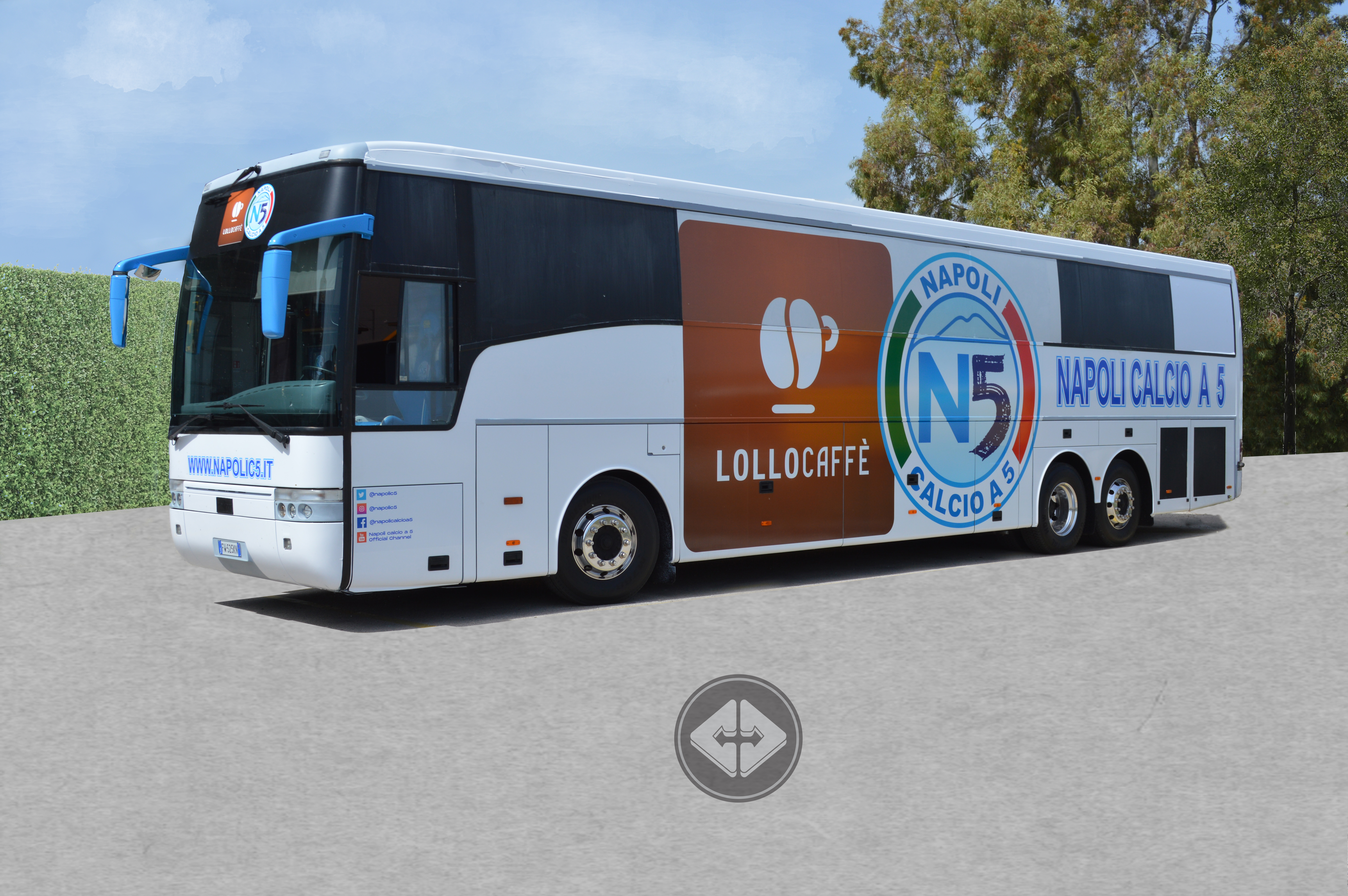 lavori di grafica personalizzata per autobus e minibus